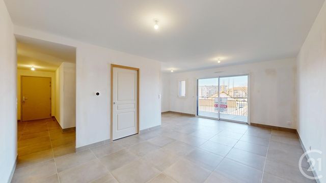 Appartement T3 à vendre - 3 pièces - 81.64 m2 - PONTARLIER - 25 - FRANCHE-COMTE - Century 21 Avenir Immobilier