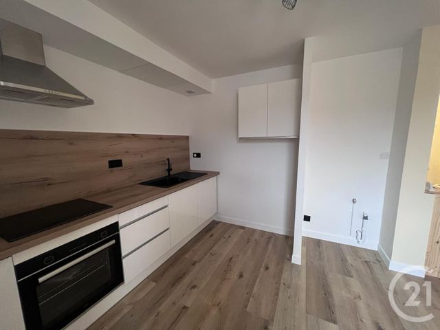 Appartement F2 à louer - 2 pièces - 54.91 m2 - PONTARLIER - 25 - FRANCHE-COMTE - Century 21 Avenir Immobilier